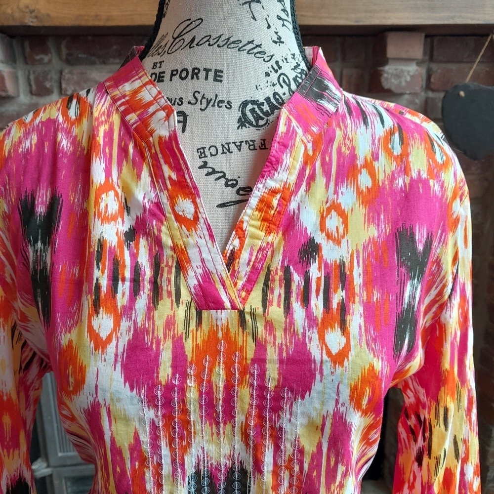 Liz Lange Vibrant Pink and Orange Tunic - Picture 3 of 7